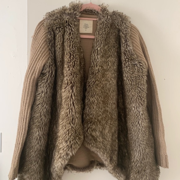 Zara Knitwear Cardigan - Picture 7 of 7